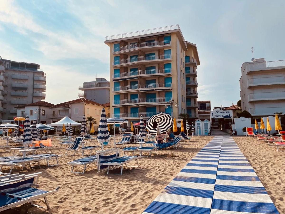 Appartamento Cima - Vista Mare, 3 Camere, Wifi, Family Apartment Лідо-ді-Єзоло Екстер'єр фото
